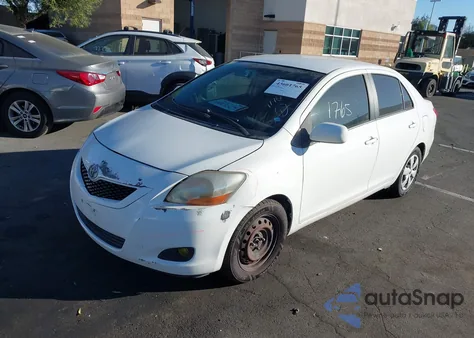 2010 Toyota Yaris z USA, uszkodzony, nr VIN JTDBT4K30A1391466